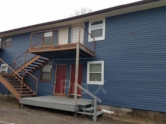 Building Photo - 106 W Hudson St Unit Apt D