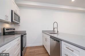 Building Photo - 727 N 39th St Unit 1