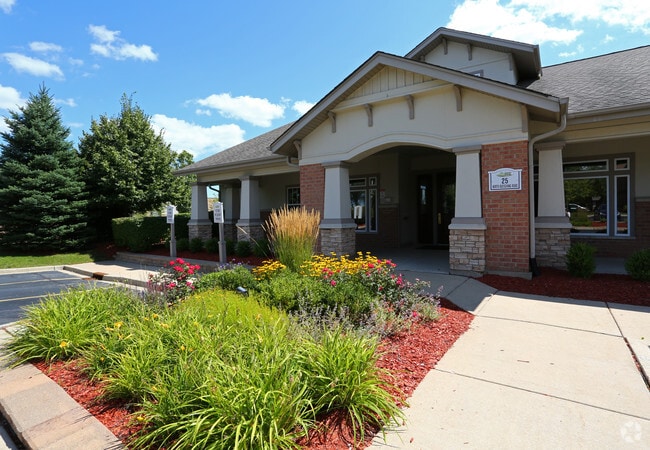 Photo - The Landings of Lake Zurich