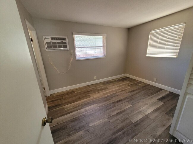 505 N J St Unit 1