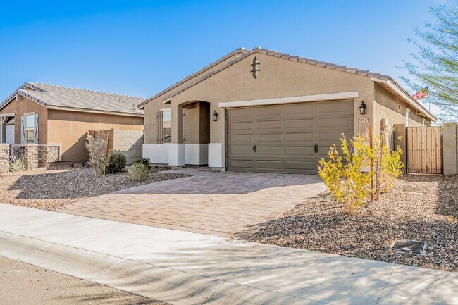 Photo - 19981 W Badgett Ln