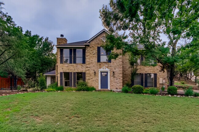 Photo - 107 Long Wood Ave