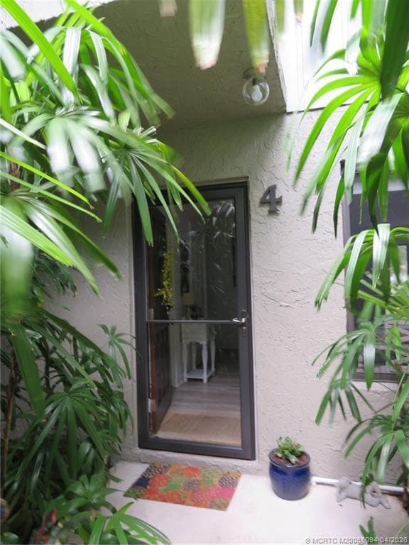 Building Photo - 800 NW Fork Rd Unit 6-4