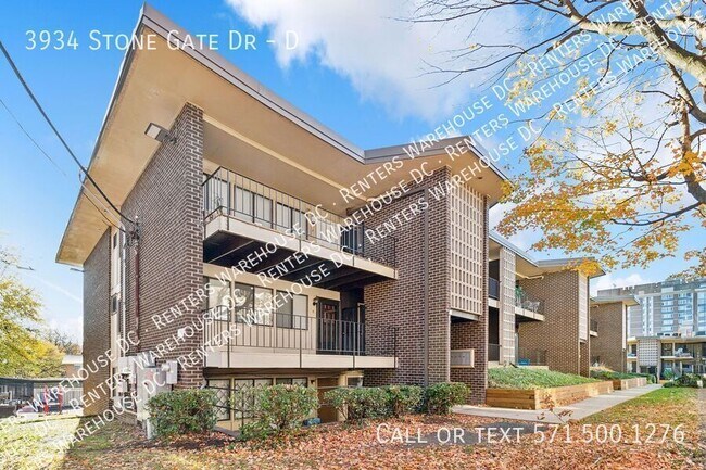 Move in ready! 1Bd/1Bth home in the gated ... - Move in ready! 1Bd/1Bth home in the gated ...