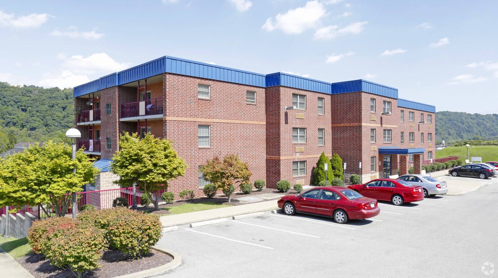 Photo - John Lignelli Manor