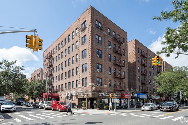 Photo - 2724 30th Ave