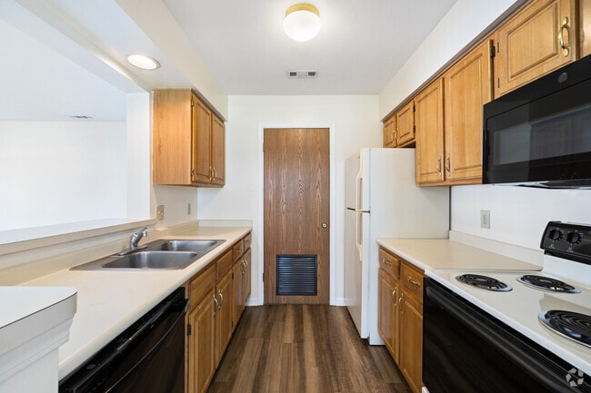Birch 2BR, 2BA - 1,183SF - Kitchen