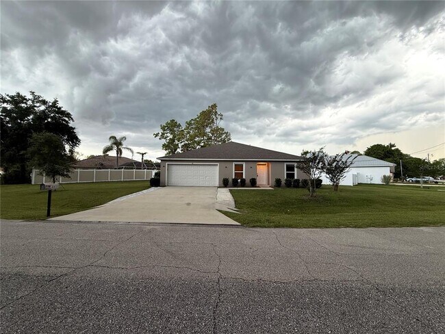 Building Photo - 44 Pineapple Dr
