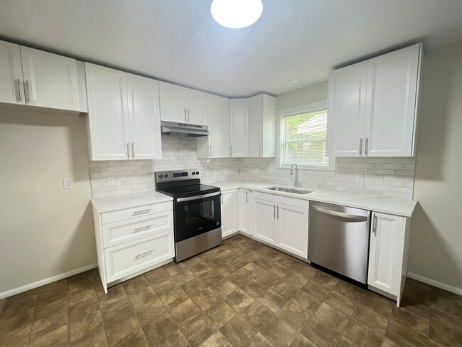 Photo - Glencrest Duplex