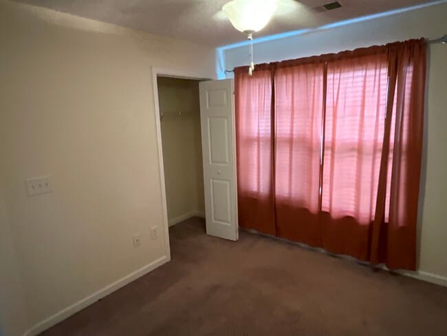 Photo - 405 Harbour Reef Dr