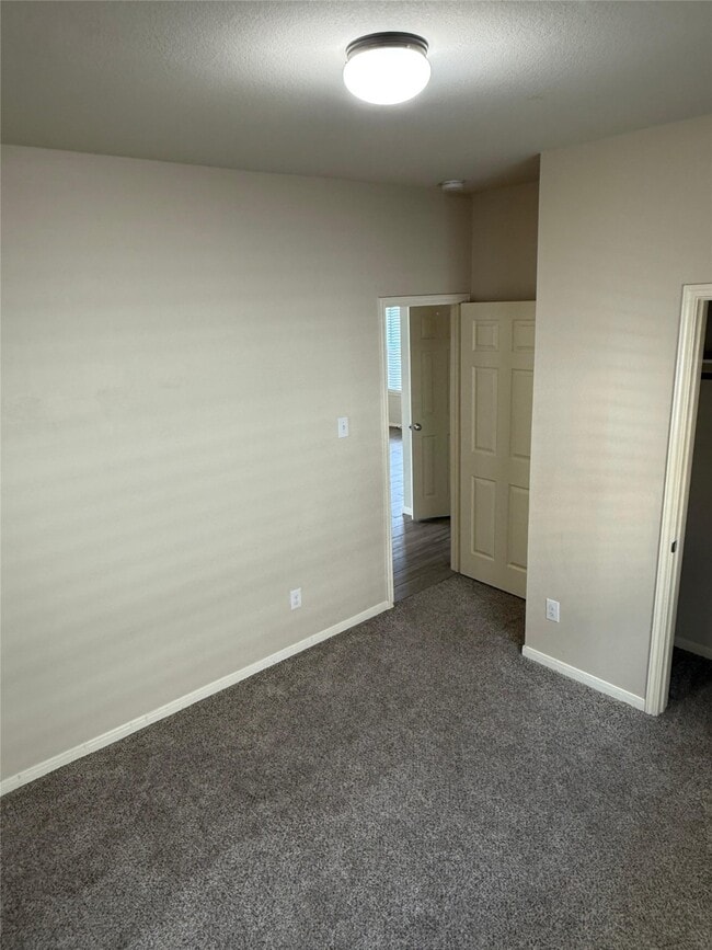 Photo - 20515 Sycamore Crest Ln