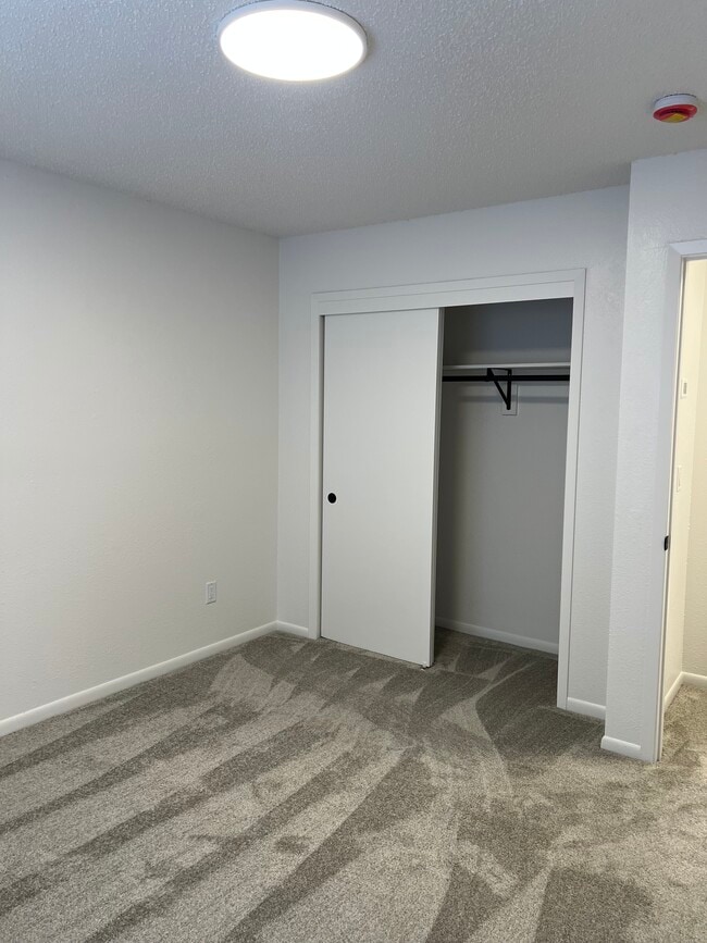 Photo - 5324 Jennifer Dr