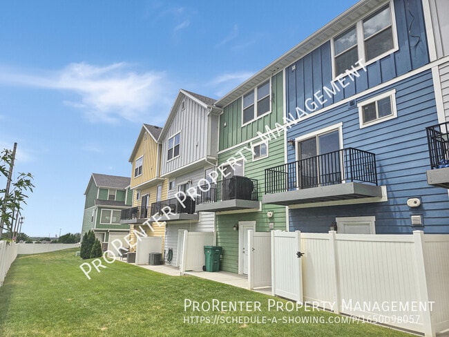 Photo - 2516 W Knights Ln