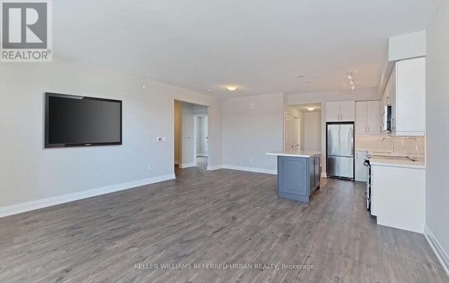 Photo - 555 William Graham Dr Unit 231