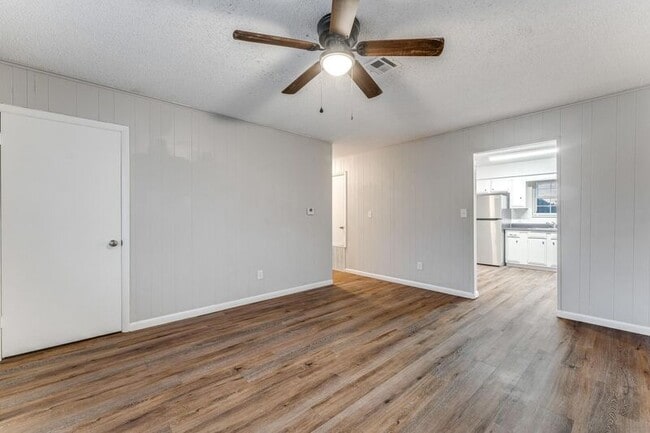 Photo - 742 N 6th St