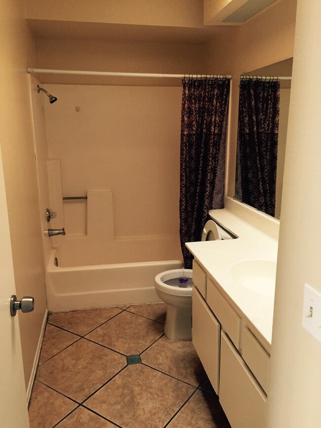 Photo - 1943 Padilla Dr