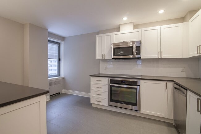 Photo - 3468 Rue Drummond Unit 201
