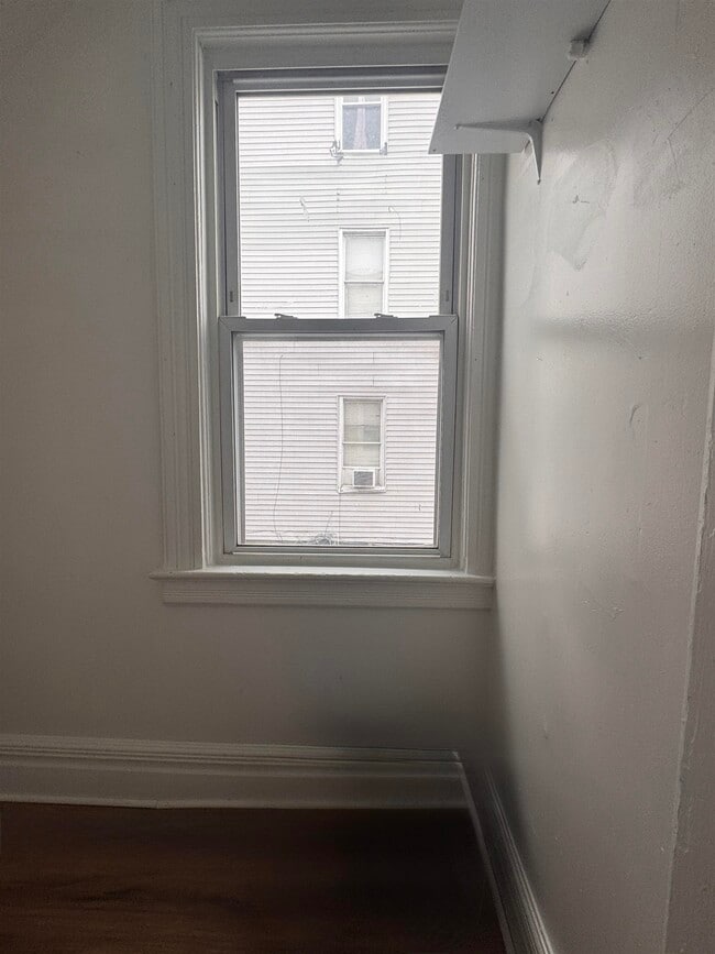 Photo - 318 Randolph Ave Unit 1