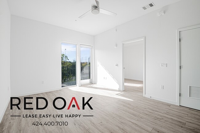 Photo - 1100 W Temple St Unit 308