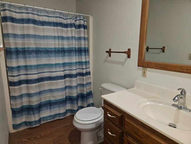 Photo - 115 Holly Dr