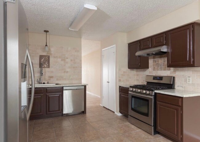 Photo - 11807 Dellfern Ct