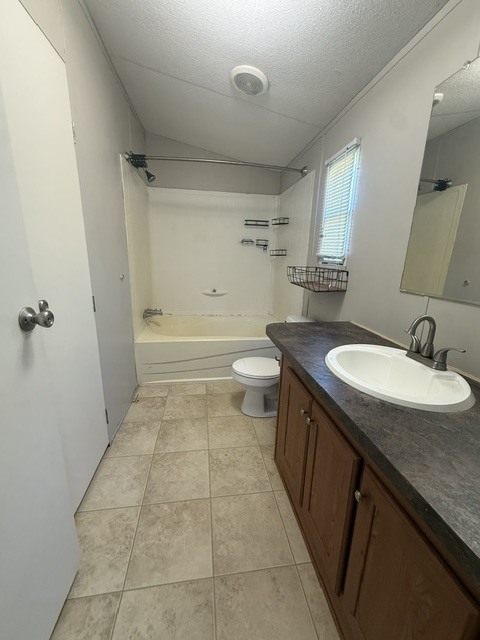 1635 Grand Bois Rd