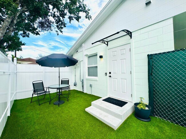 337 Adrienne Dr
