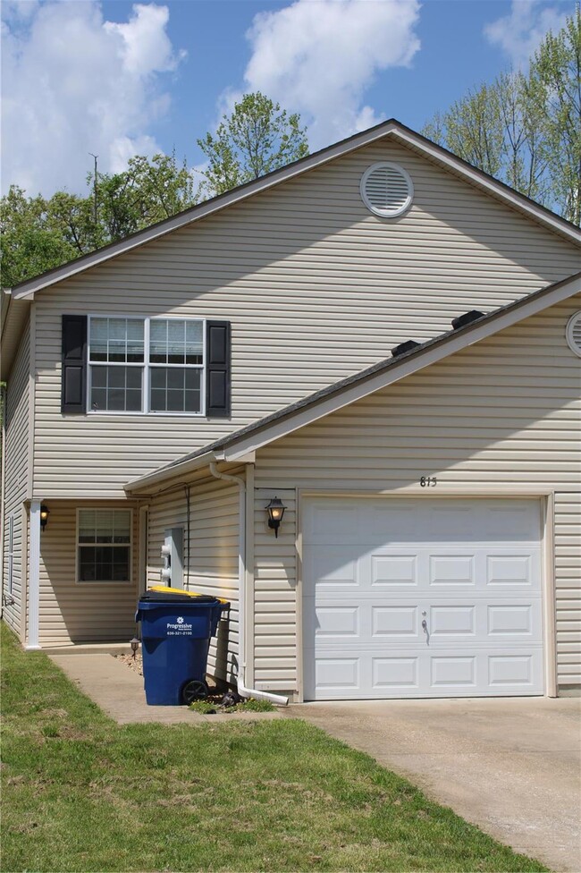 Photo - 815 Woodside Creek Dr Condo
