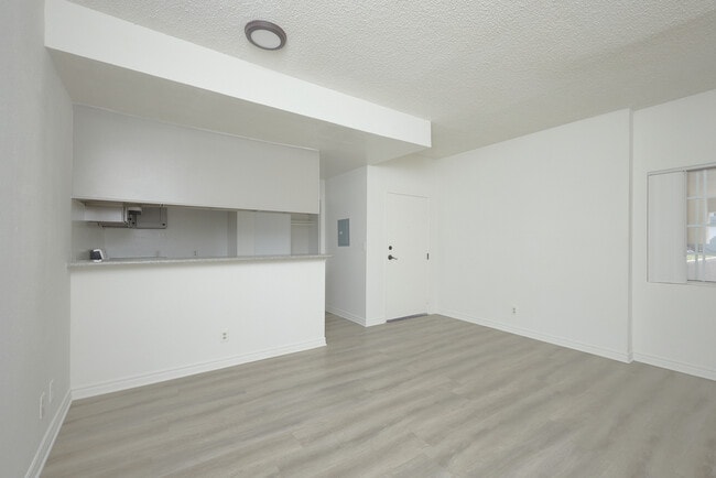 1809 Berendo N St Unit 1