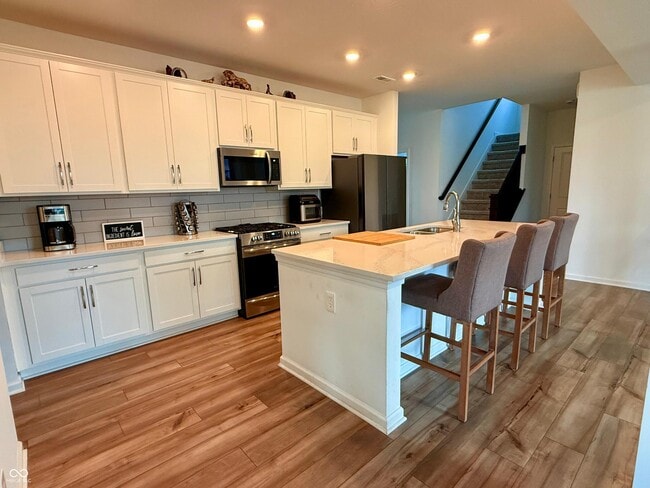 Photo - 425 Cape May Dr