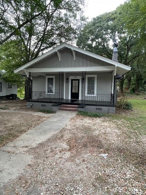 Photo - 210 W 8th Ave