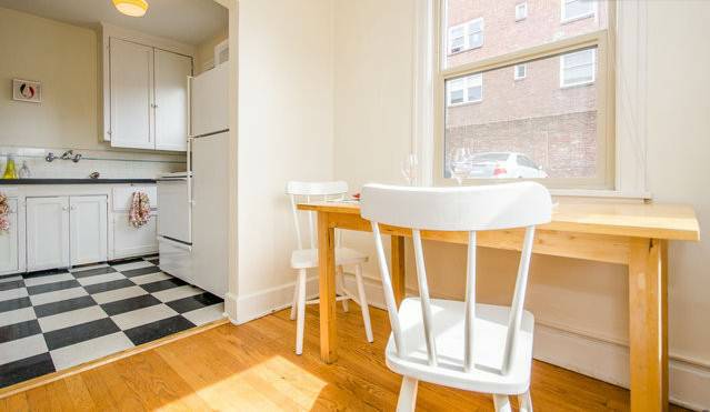 Photo - West Coast Arms Apartments