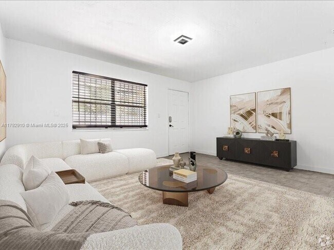 Building Photo - 812 NW 55th Terrace Unit 812 Rental
