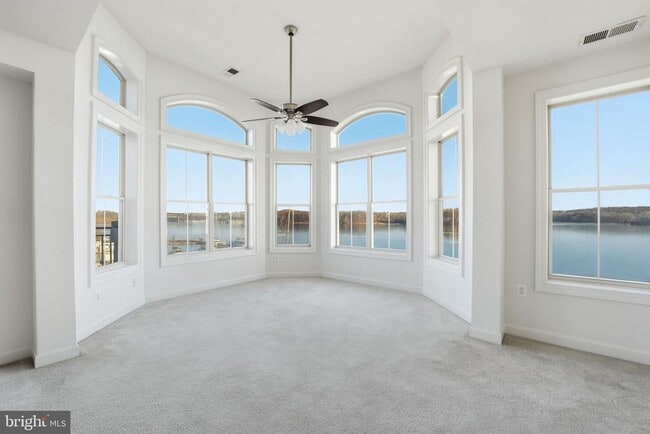 Building Photo - 500 Belmont Bay Dr Unit 404