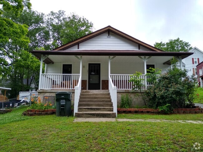Building Photo - 36 Dorland Ave SW Rental