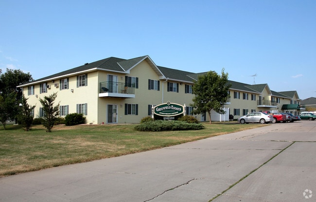 Building Photo - Greenfield Estates I & II Rental
