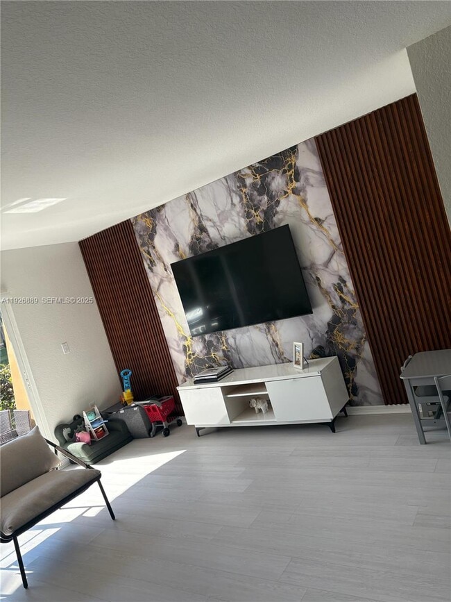 Building Photo - 12842 SW 31st St