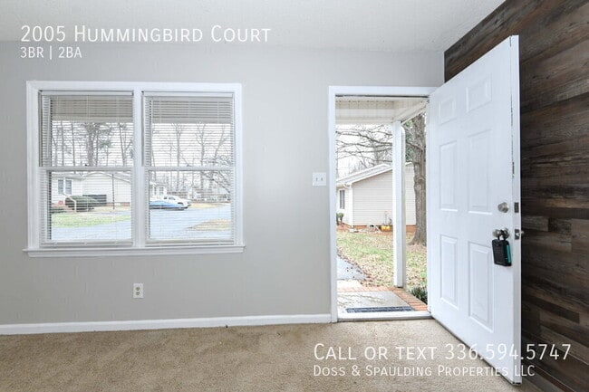 Photo - 2005 Hummingbird Ct