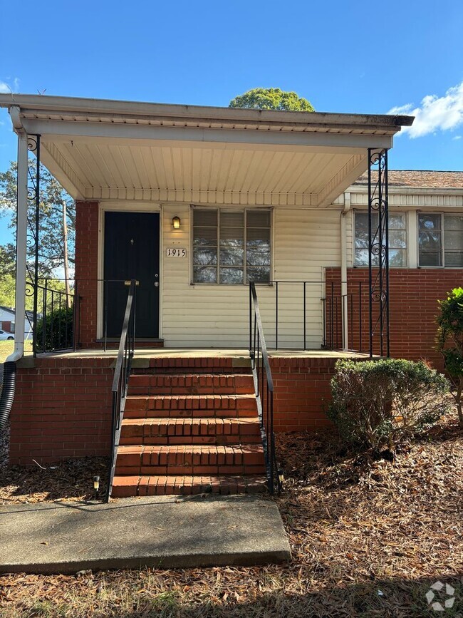 Building Photo - Spacious 2bedroom Duplex Rental