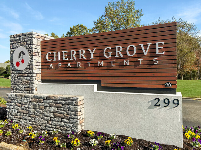 Building Photo - Cherry Grove Rental