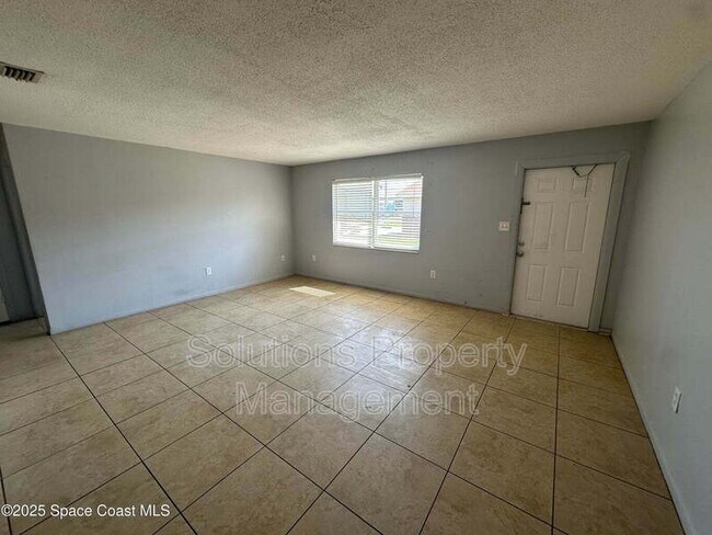 Photo - 125 Lucas Rd