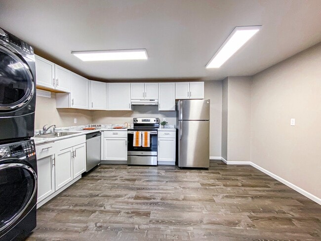 Photo - Petra Apartments