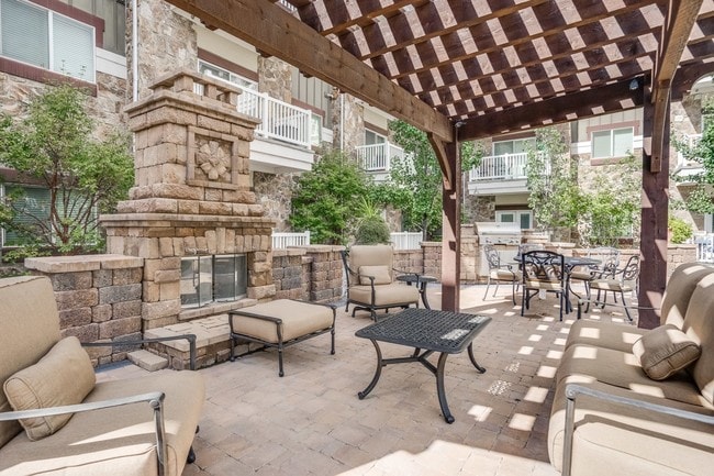 Cottages on 7th - 55+ Active Adult apartments — community photo