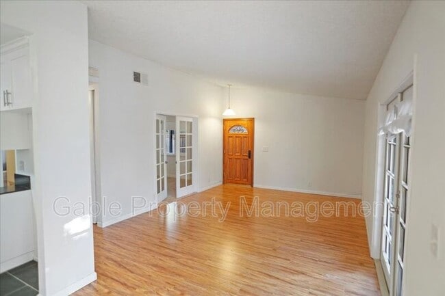 Photo - 25649 Almendra Dr