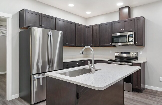 Cocina - 195 NW 6th St