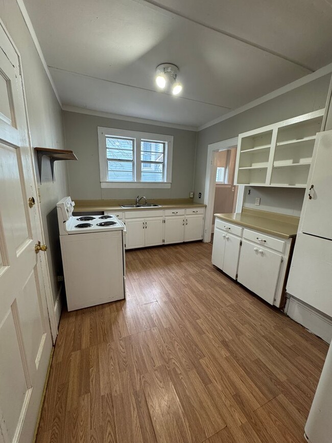 Photo - 927 Highland Ave