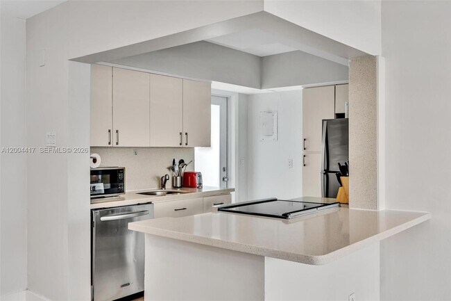 Photo - 10000 E Bay Harbor Dr Unit 12