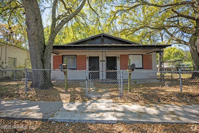 Building Photo - 4114 Moncrief Rd Rental