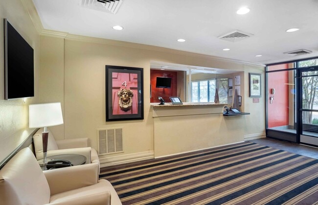 Furnished Studio-Philadelphia - Mt. Laurel - Pacilli Place