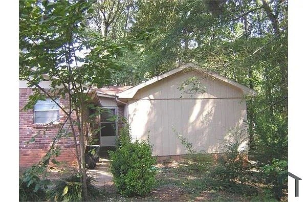 Photo - Room in Duplex on Glenwoods Dr Townhome